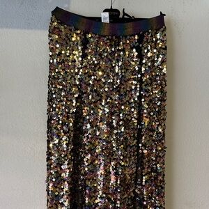 Dazzling Sequin Maxi Skirt side slit